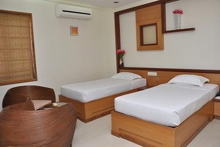 Hotel Rithanns Karumathampatti Karumattampatti Room photo